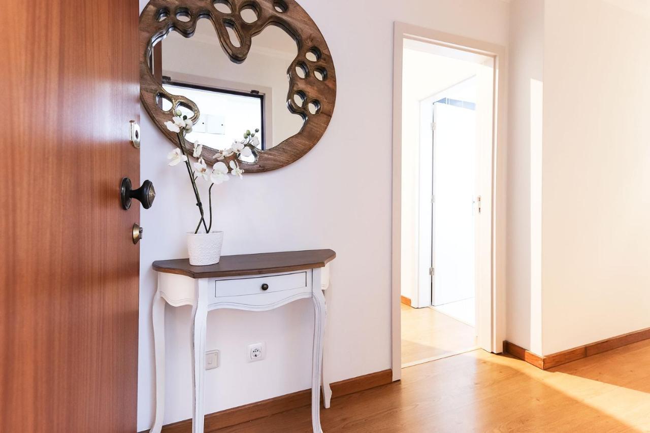 Rato Elegant By Homing Apartment Lisbon Bagian luar foto